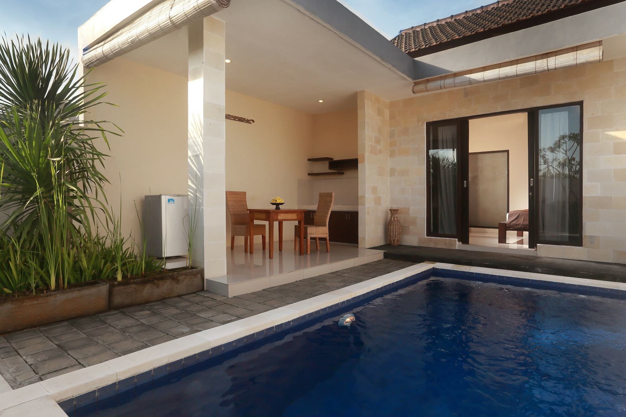 Palm Leaf Villa อูงาซัน ภายนอก รูปภาพ
